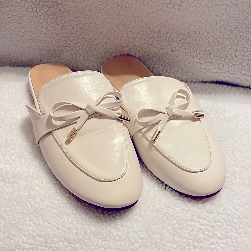Cream Mules